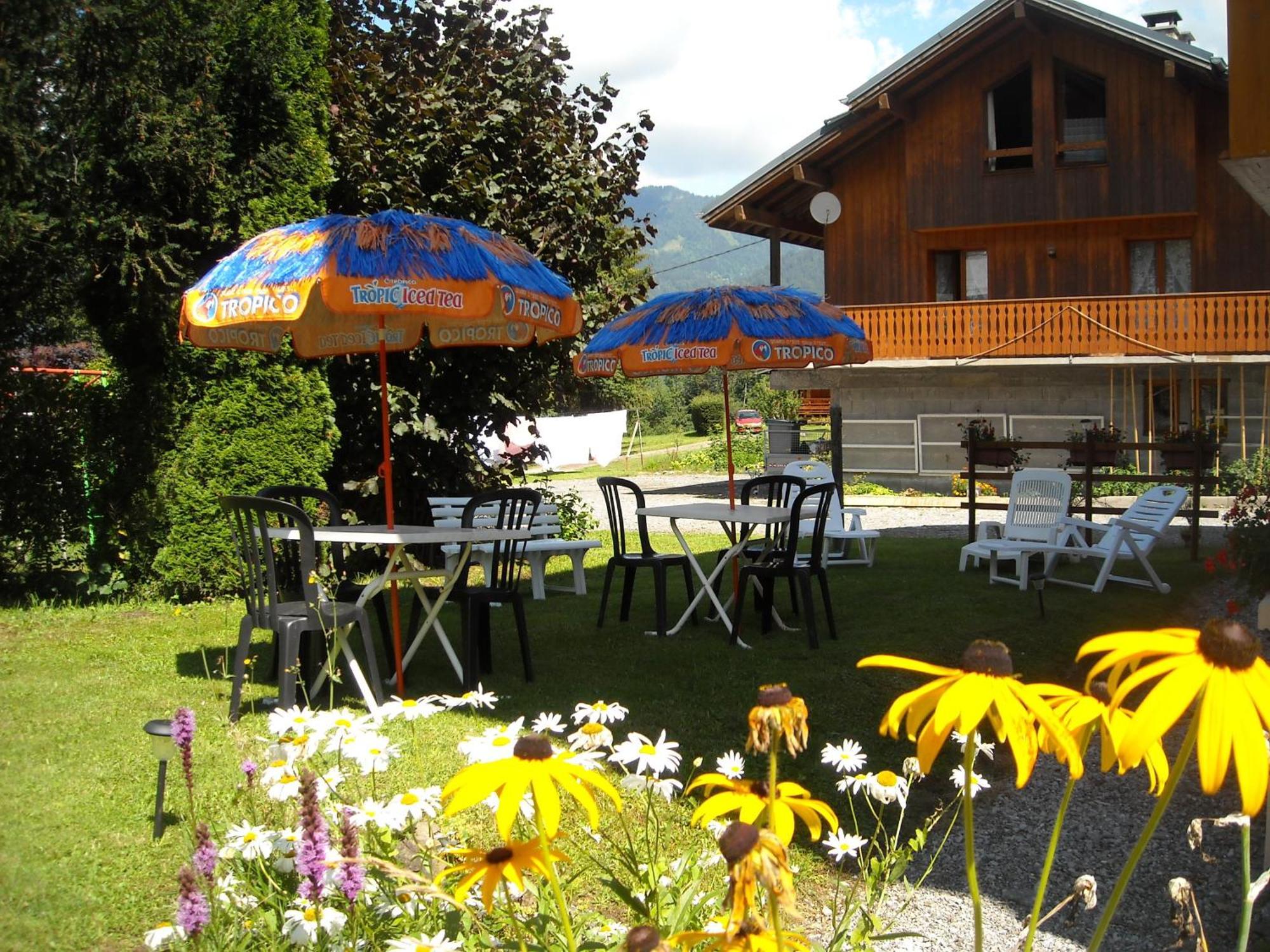 La Boule De Neige Hotel Samoens Exterior photo